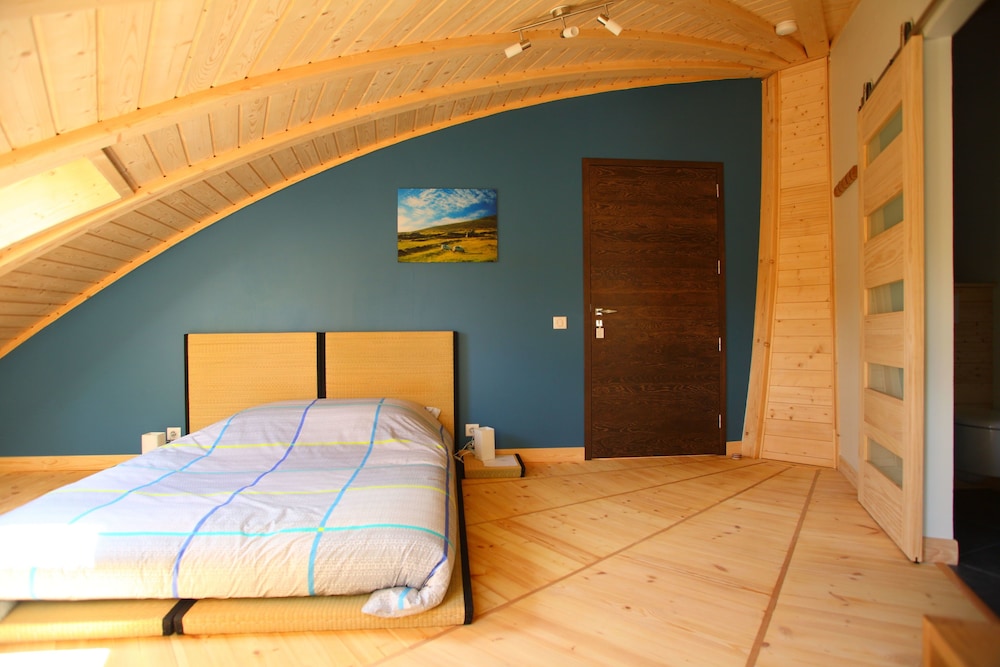 Double Room (L'Encre De Tes Yeux)