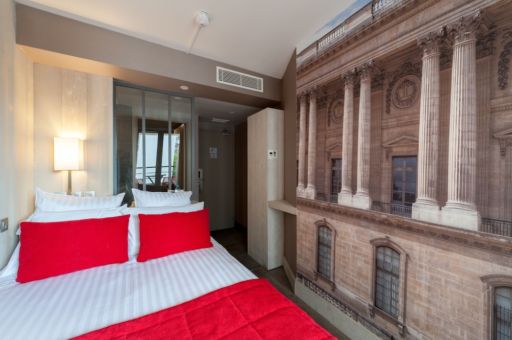 Standard Double Room Single Use photo 1