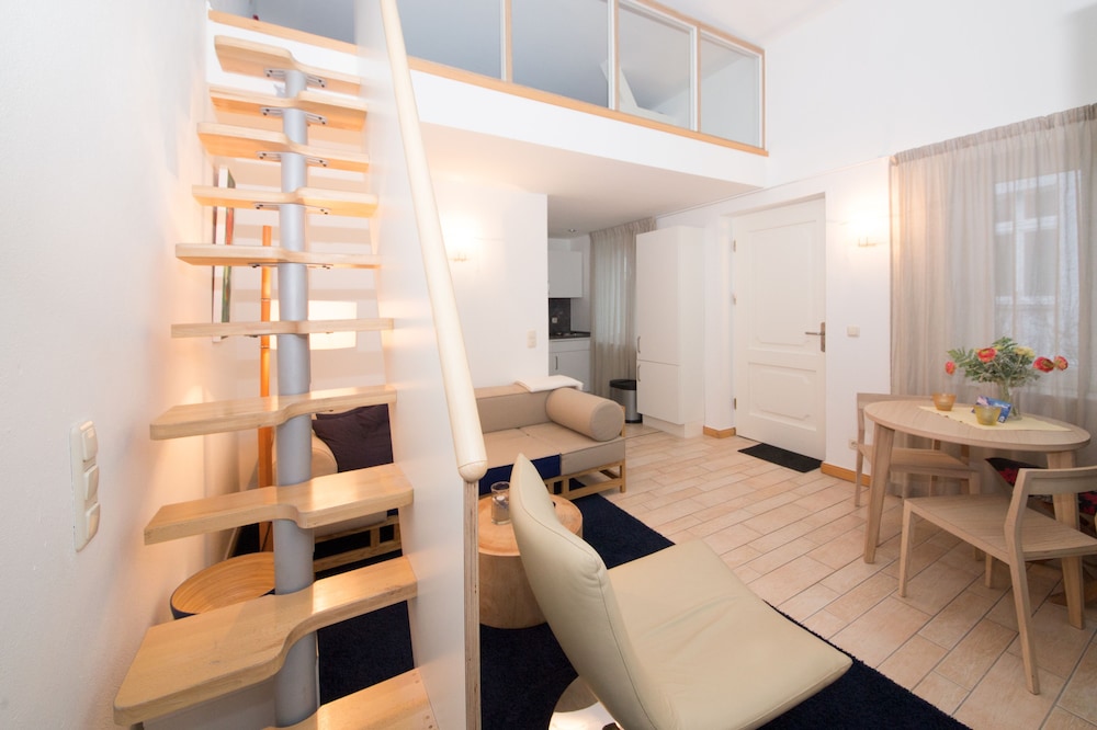 Basic Apartment, 1 Bedroom, Mezzanine photo 3