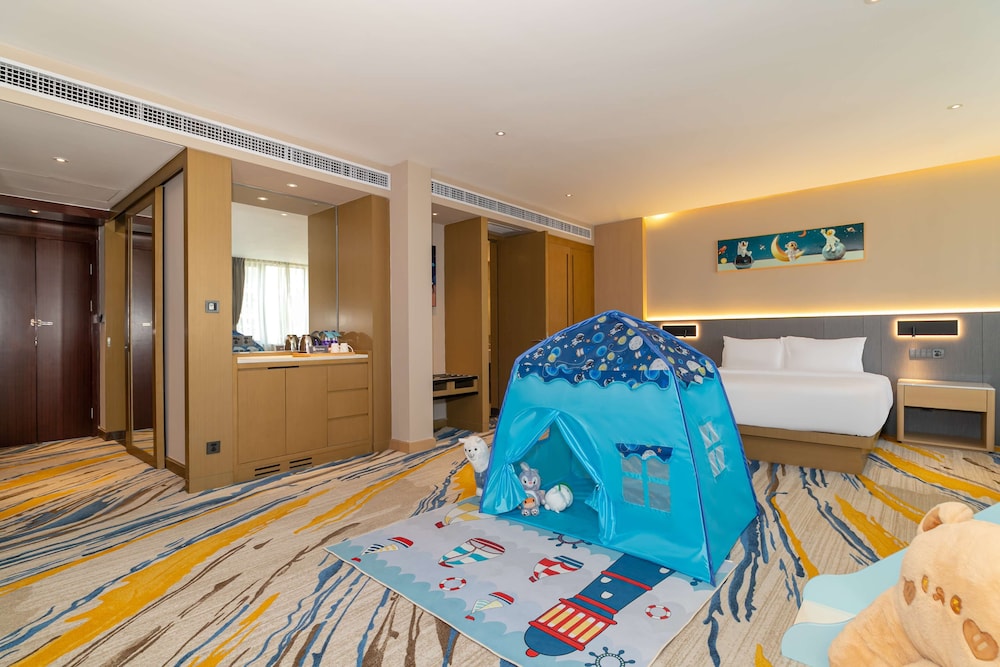 Suite, 1 Bedroom photo 2