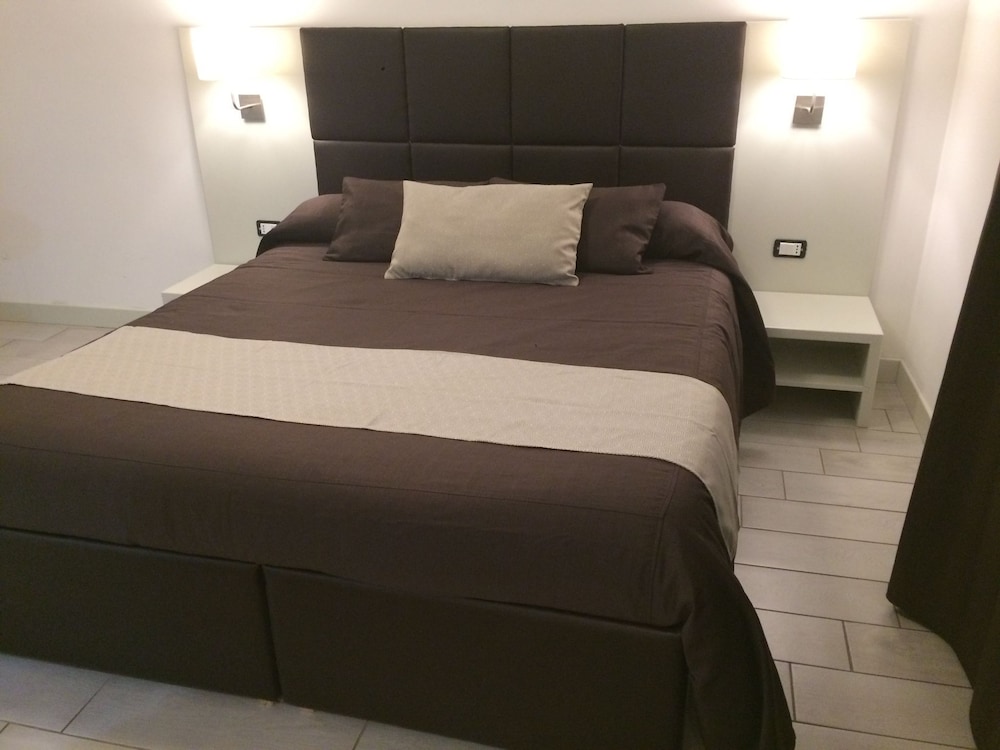 Standard Room photo 1