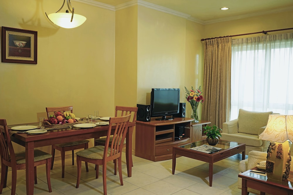 Executive Apartment, 2 Bedrooms - Photo 11