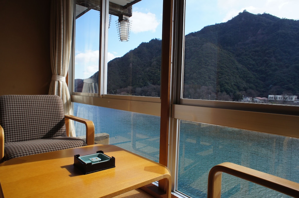 Traditional Room, River View photo 2