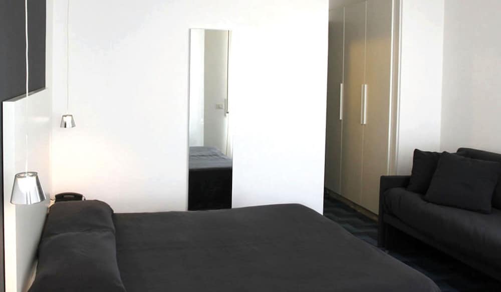 Double or Twin Room, Sea View