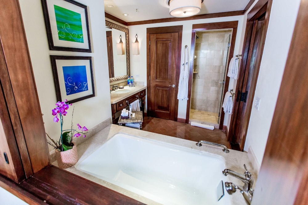Deluxe Room, 2 Double Beds, Balcony