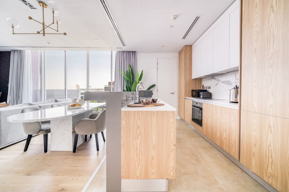 Luxury Duplex, 2 Bedrooms photo 2
