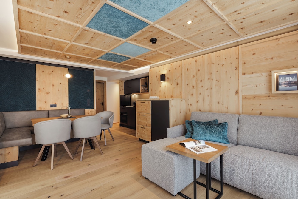 Traditional Apartment, 1 Bedroom, Balcony