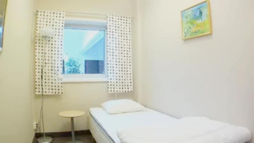 Basic Single Room photo 1