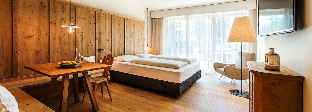 Suite (zum Weinberg)