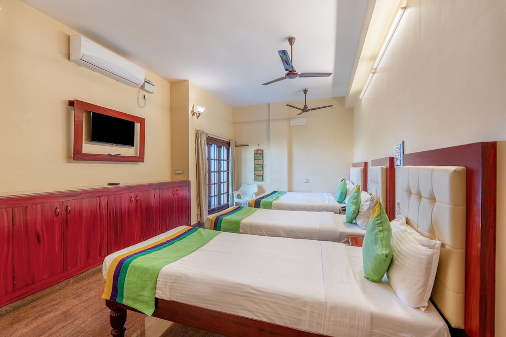 Premium Double or Twin Room photo 3