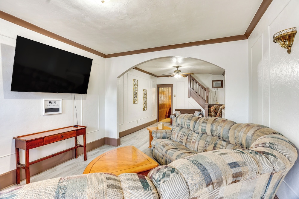 House (4 Bedrooms) photo 1
