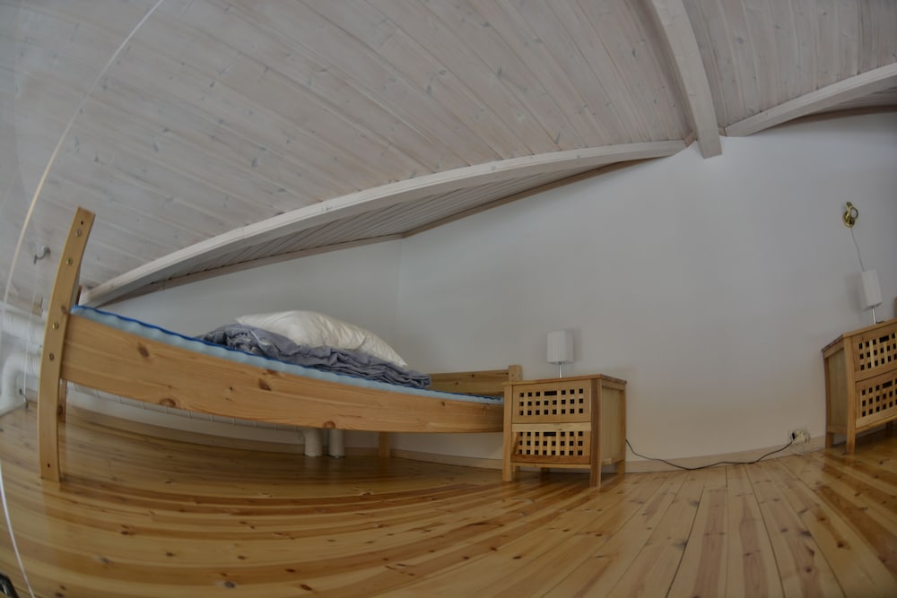 Captains Cabin photo 1