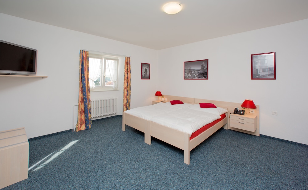 Triple Room - Photo 6