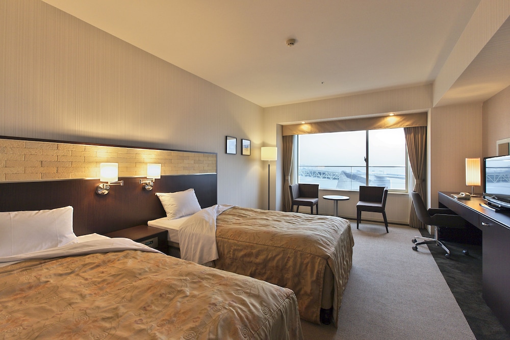 Standard Twin Room, Non Smoking, Ocean View (Main Building) photo 1