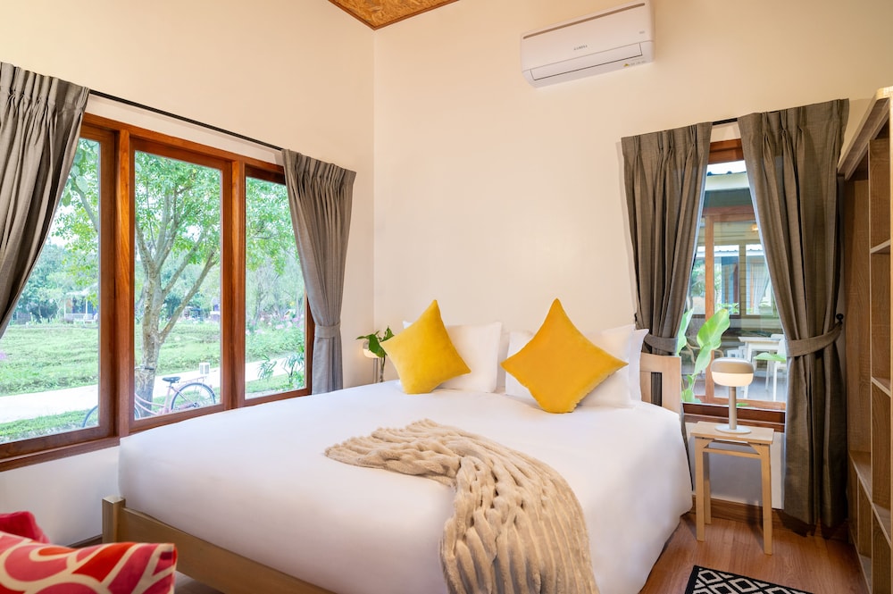 Luxury Farm House Premium photo 3