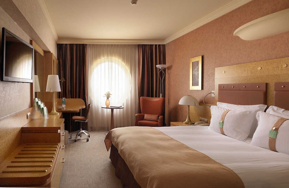 Premium Room, 1 King Bed, Non Smoking