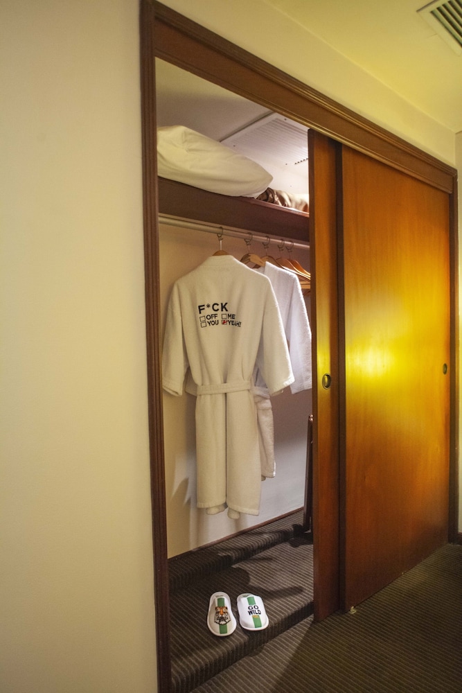 City Double Room - Photo 6