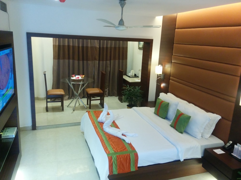 Superior Room - Photo 12
