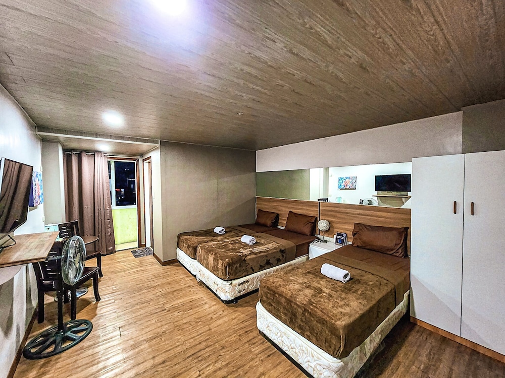 Standard Triple Room, Balcony