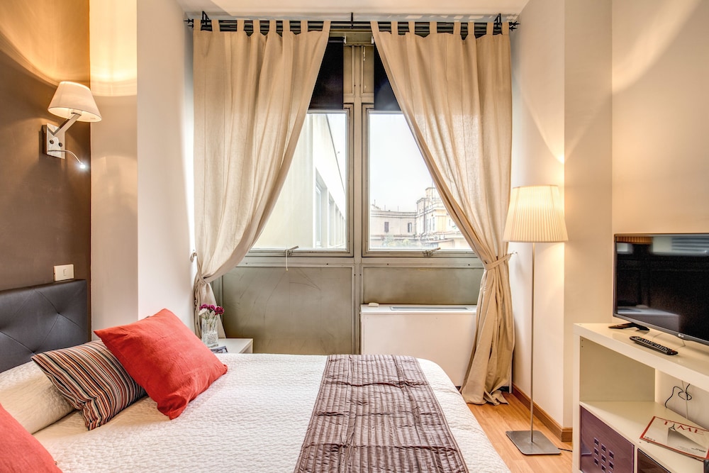 Classic Apartment, 1 Bedroom, Kitchenette photo 2