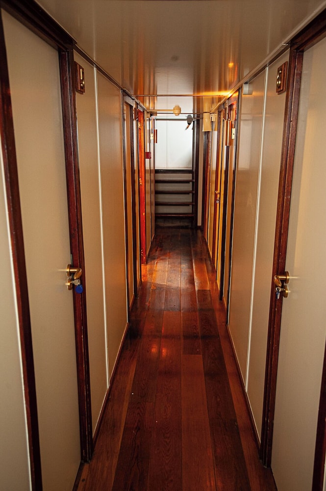 Comfort Twin Room photo 3