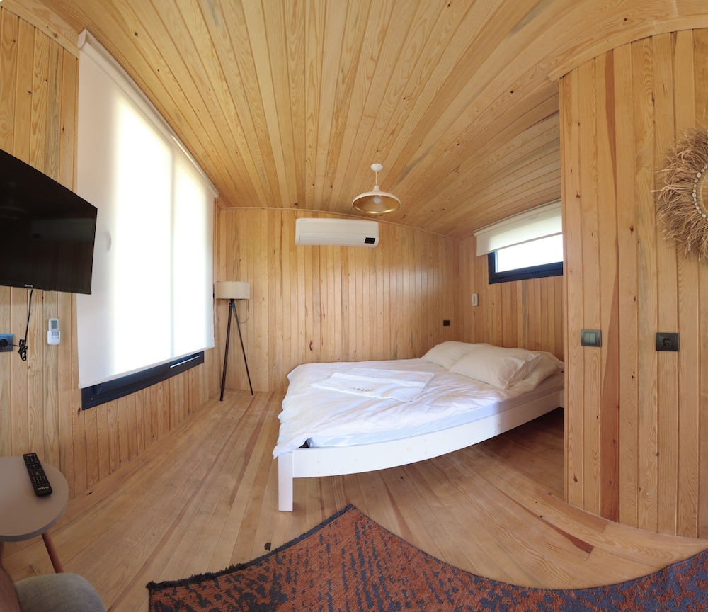 Comfort Room photo 2