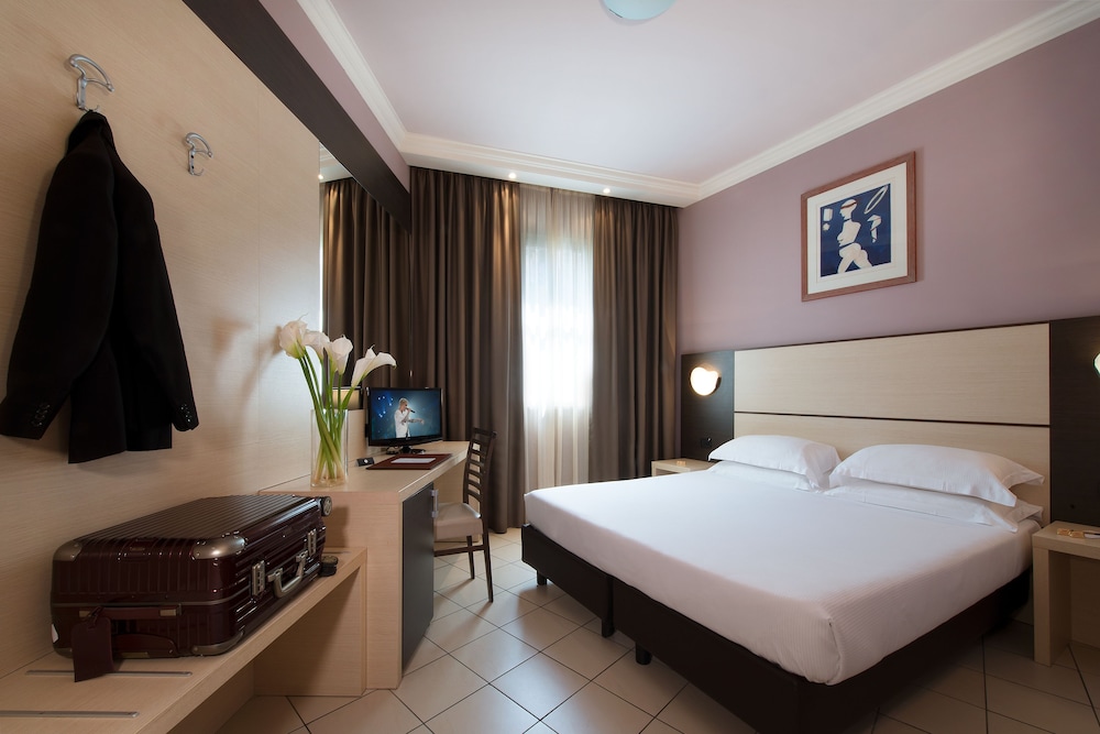 Classic Room - Photo 3