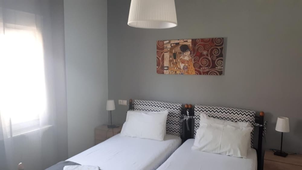 House, 1 Bedroom, Sea View