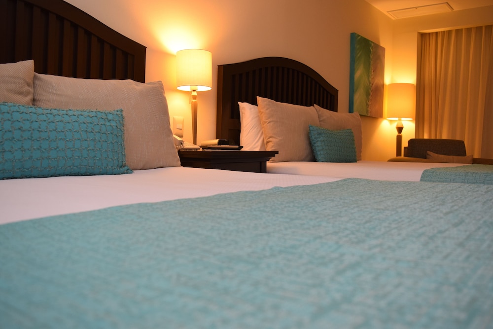 Standard Room, 2 Queen Beds, Ocean View