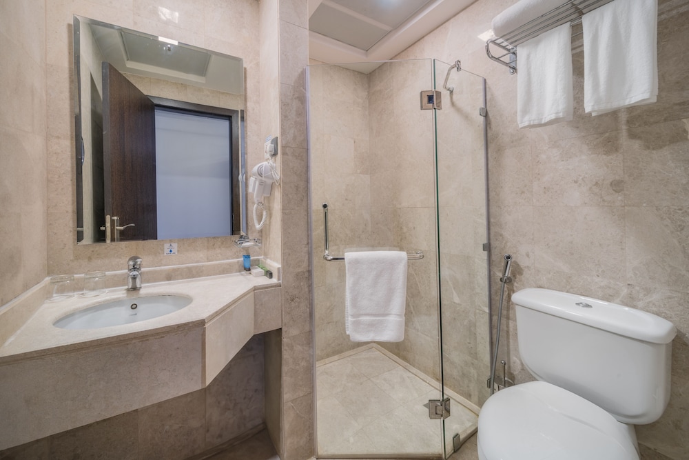 Quadruple Room - Photo 2