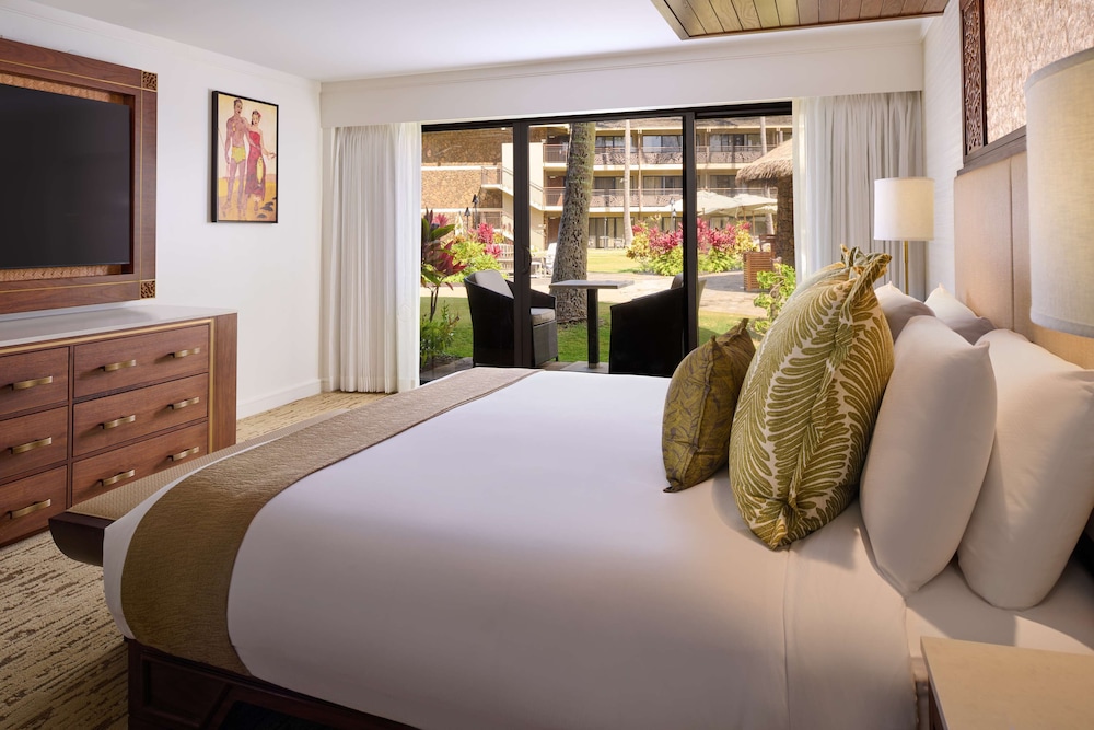 Room, 1 King Bed, Garden View