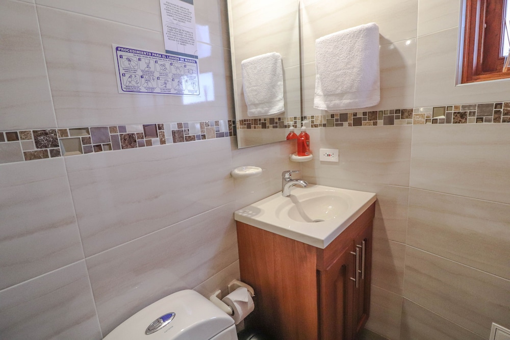 Deluxe Triple Room - Photo 7