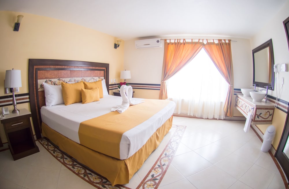 Executive Room - Photo 2