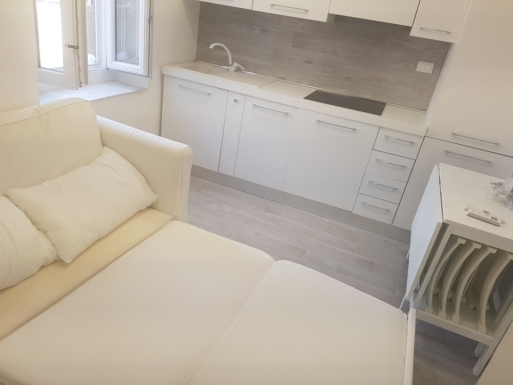 Apartment, 1 Bedroom - Photo 5