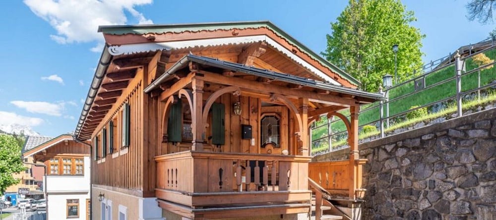 Traditional Chalet photo 1