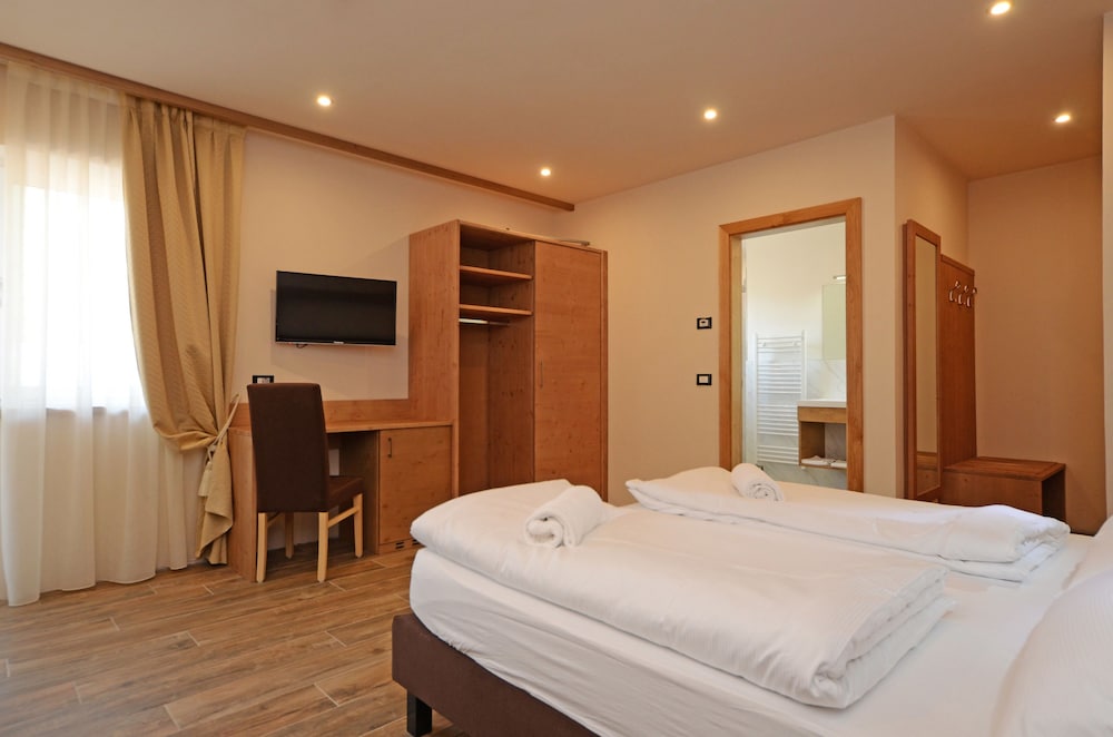 Single Room photo 2