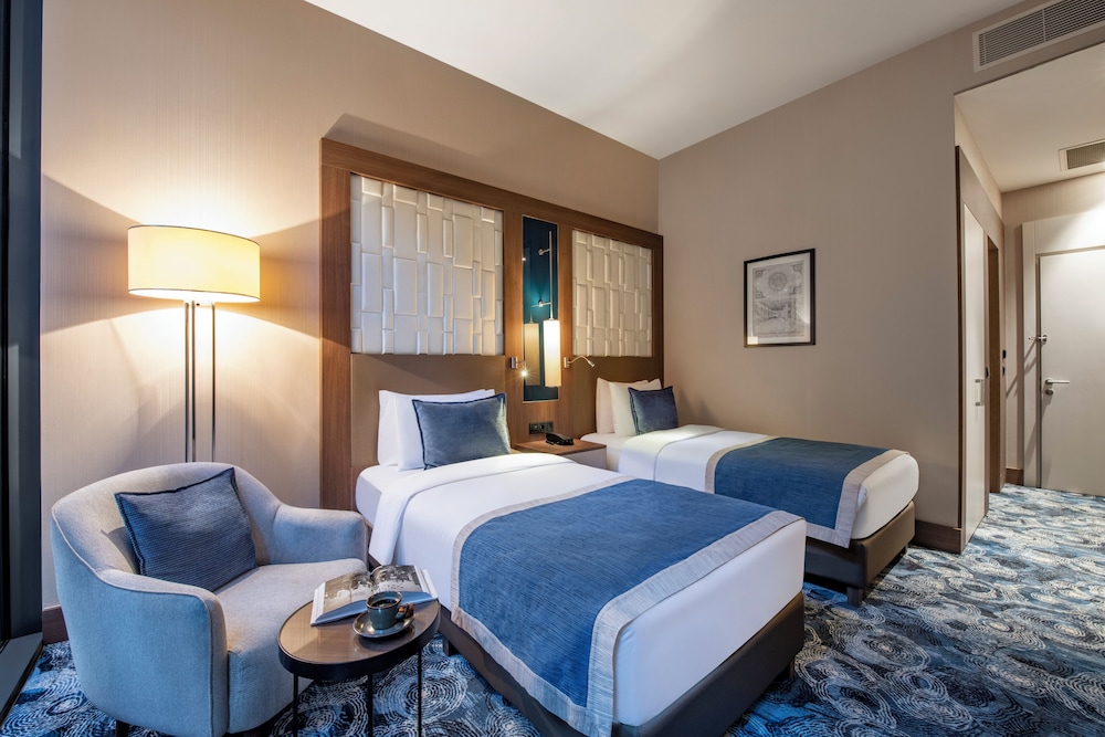 Standard Room, 2 Twin Beds - Photo 1