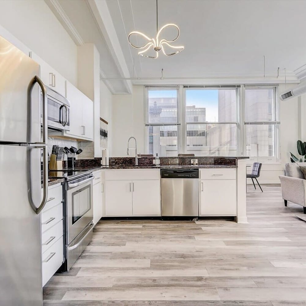 Cozysuites - 2BR With Direct Skybridge Access 5, Billede 12