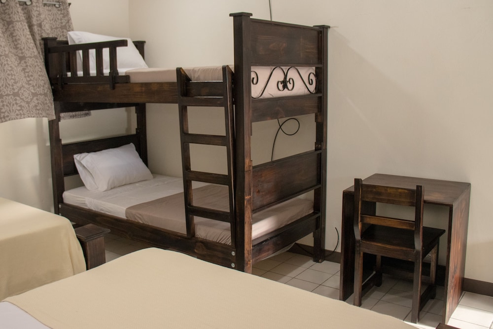 Standard Room, Multiple Beds, Ground Floor photo 1