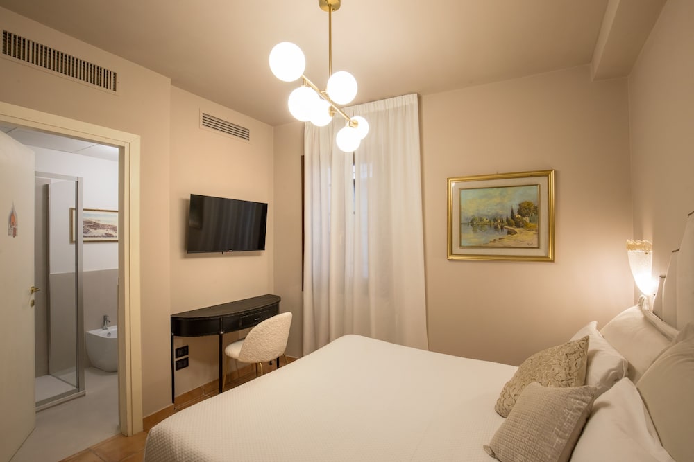 Comfort Room photo 3