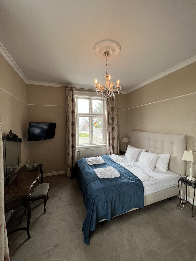 Standard Suite