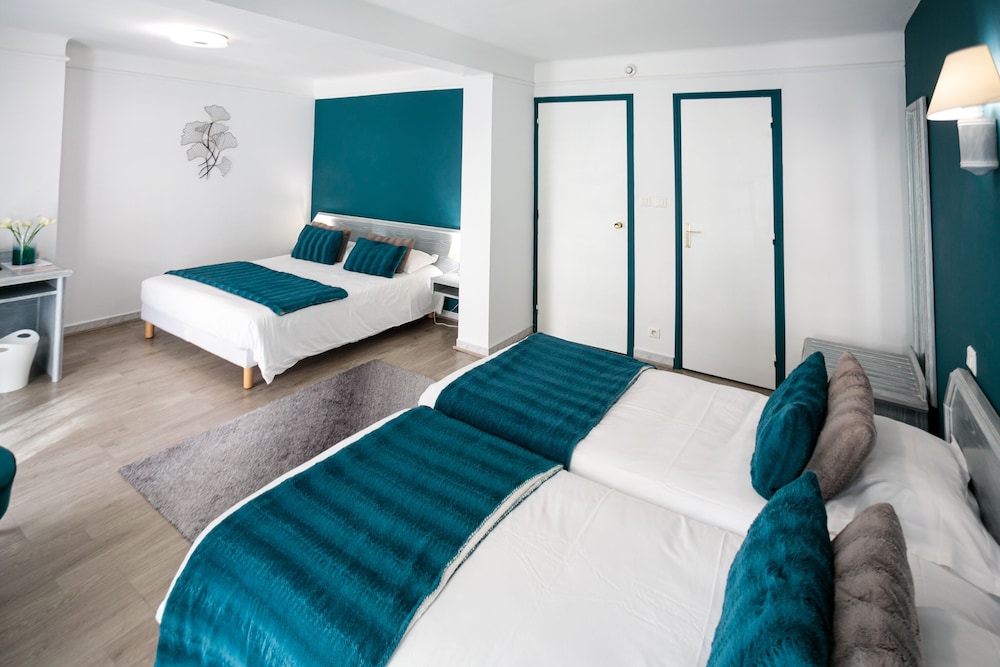 Comfort Quadruple Room - Photo 3