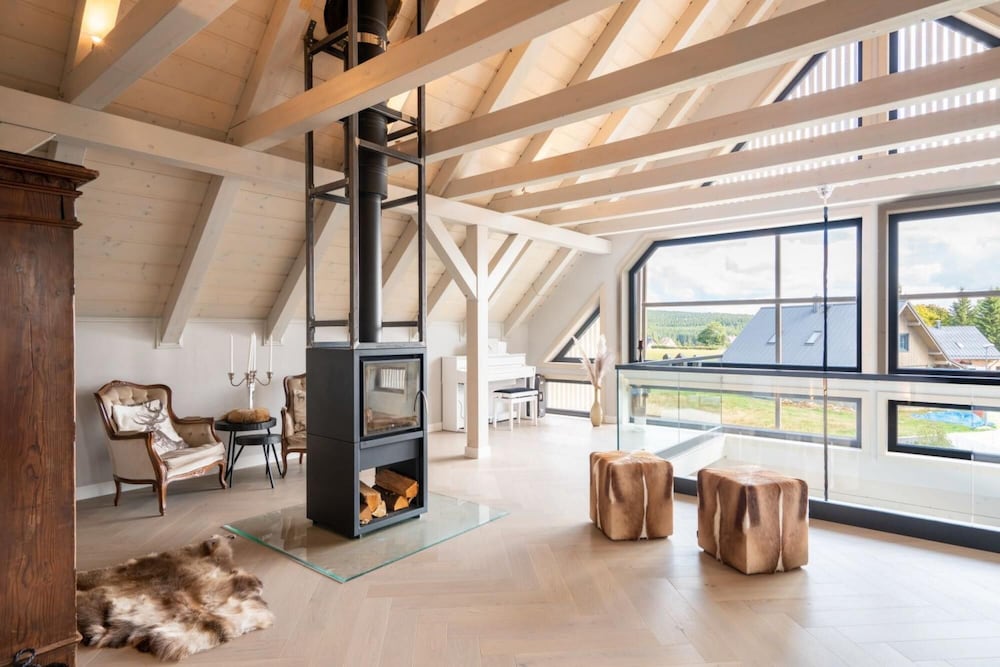 Villa photo 1