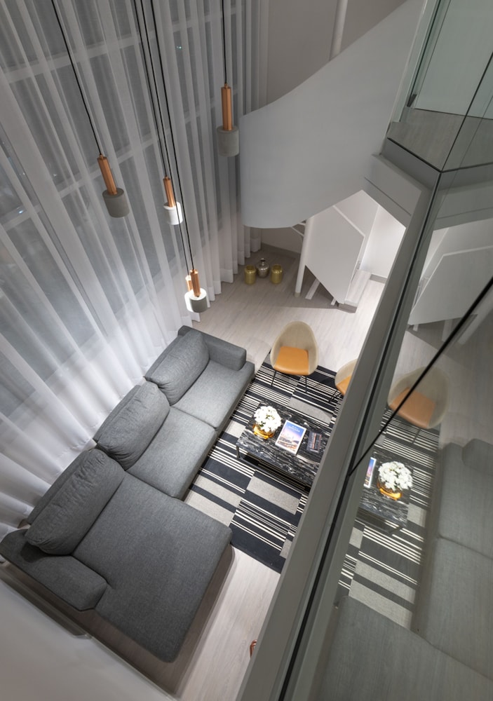 Penthouse - Photo 13
