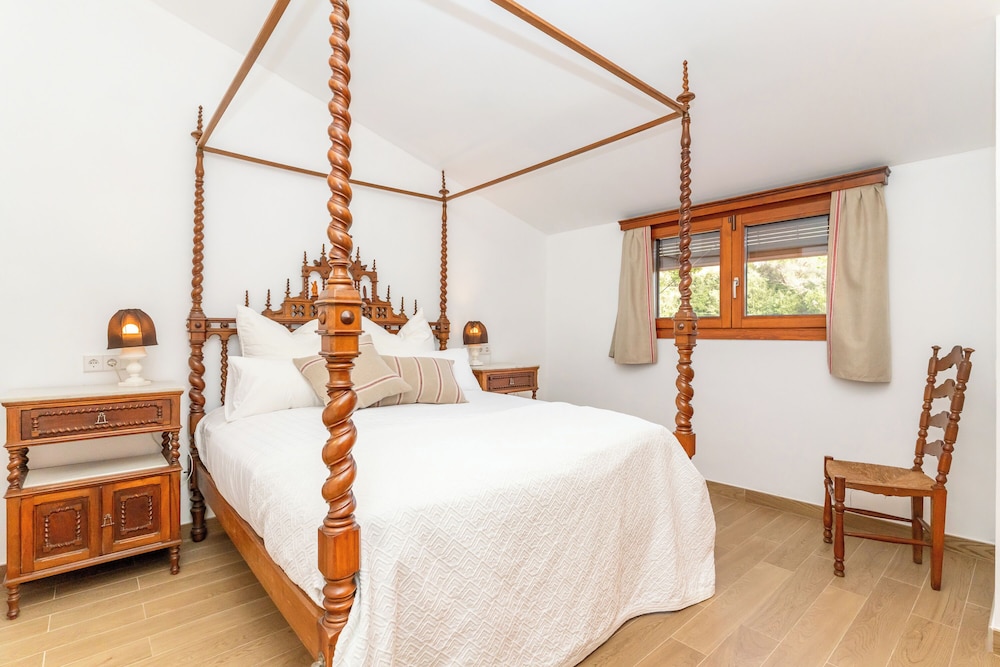 Premium Apartment, 1 Double Bed with Sofa bed, Non Smoking, Valley View photo 3
