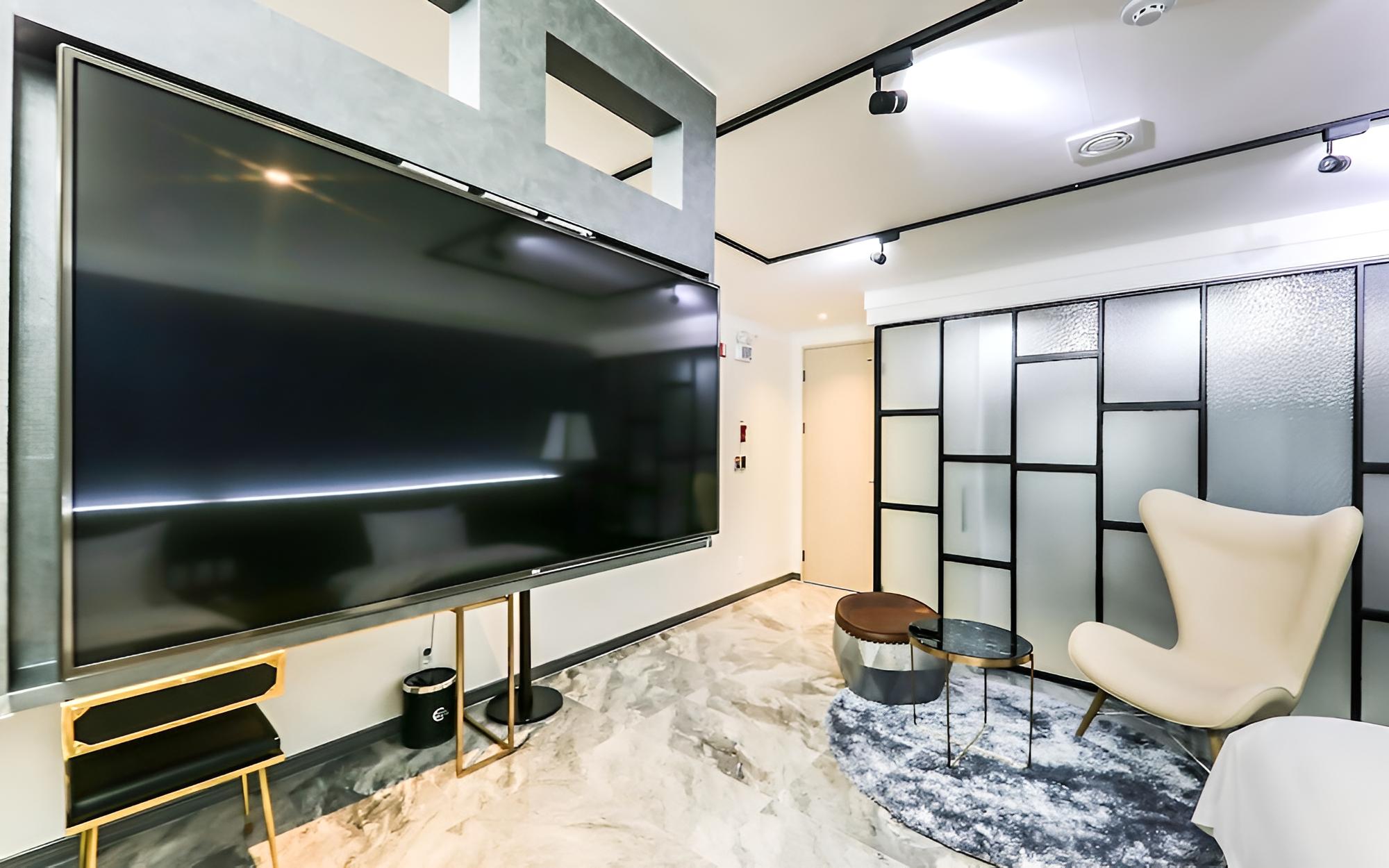 Room (Deluxe (Additional charge for exceedi) - Photo 7
