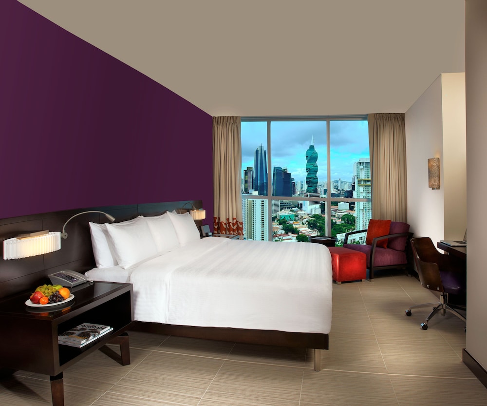 Premium Suite - Photo 3
