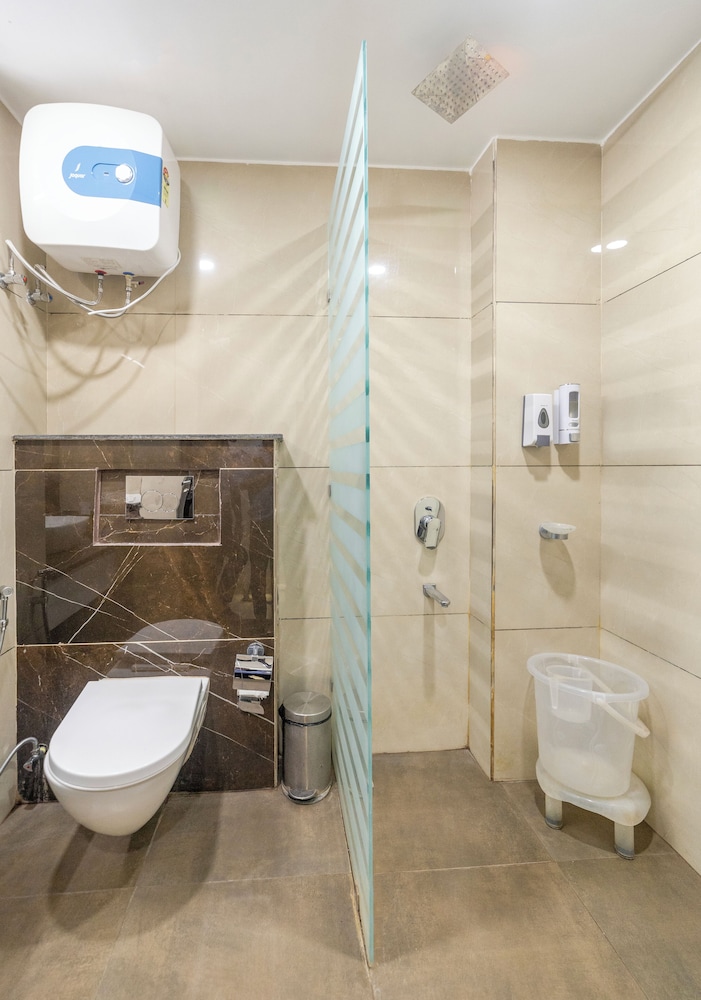 Executive King Room - Photo 2