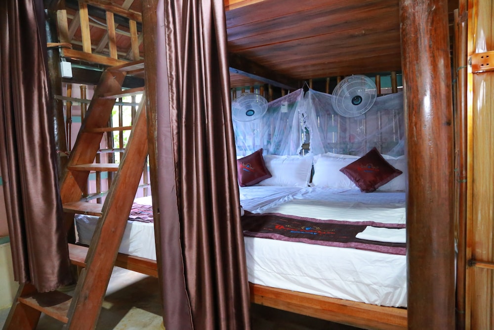 Chalet, Microwave, Garden Area photo 1