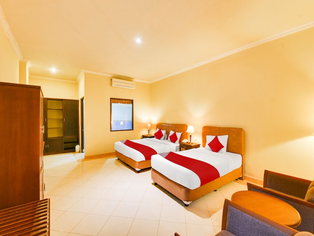 Standard Suite - Photo 1